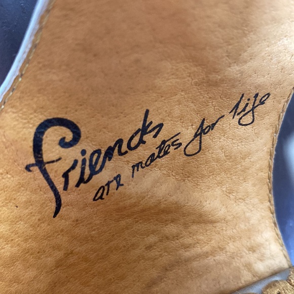 like NEW womens size 11 John Fluevog Sandals Friends are made for Life Size 11 - Picture 8 of 16